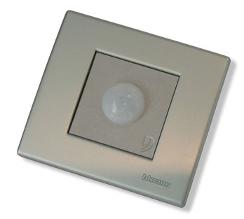 DMOV01 - �������� �����������  ������ �������� ��������� �� ���������� �����������